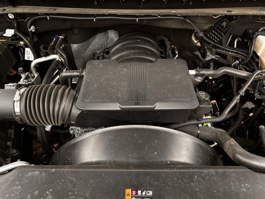 Chevrolet Silverado 2500HD Custom Crew Cab Long Box 4WD 2025