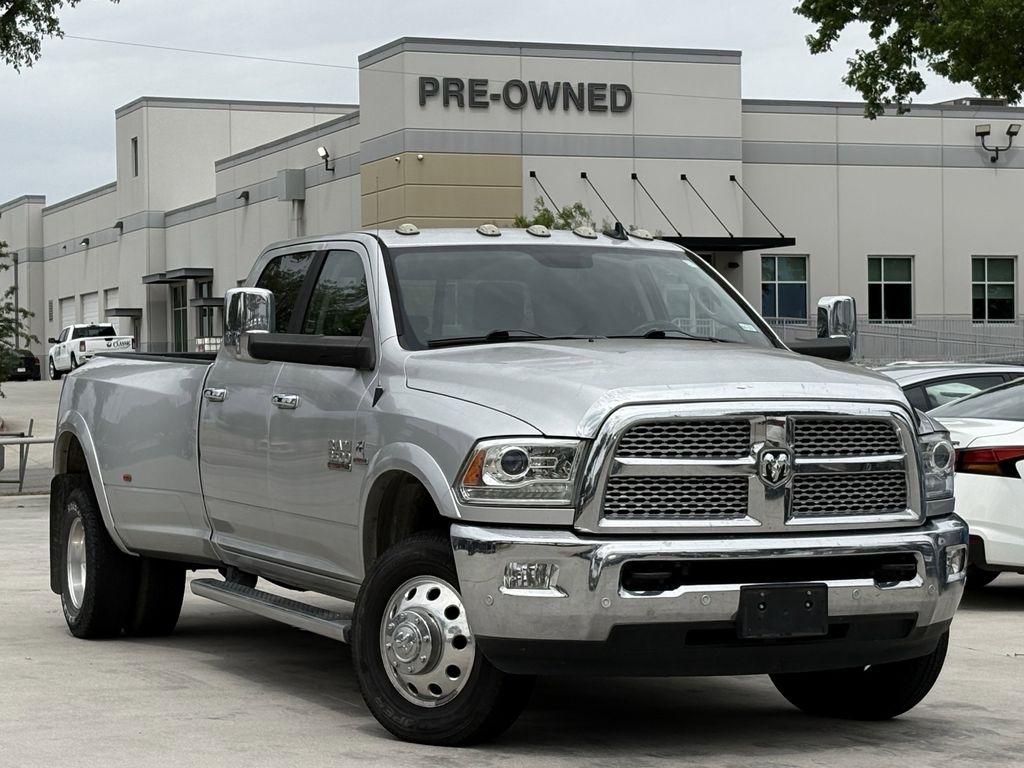 RAM 3500 Laramie Crew Cab LWB 4WD DRW 2018