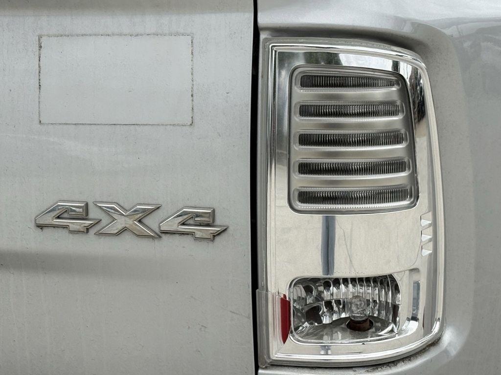 RAM 3500 Laramie Crew Cab LWB 4WD DRW 2018