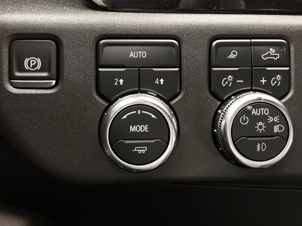 GMC Sierra 1500 Elevation Crew Cab 4WD 2024