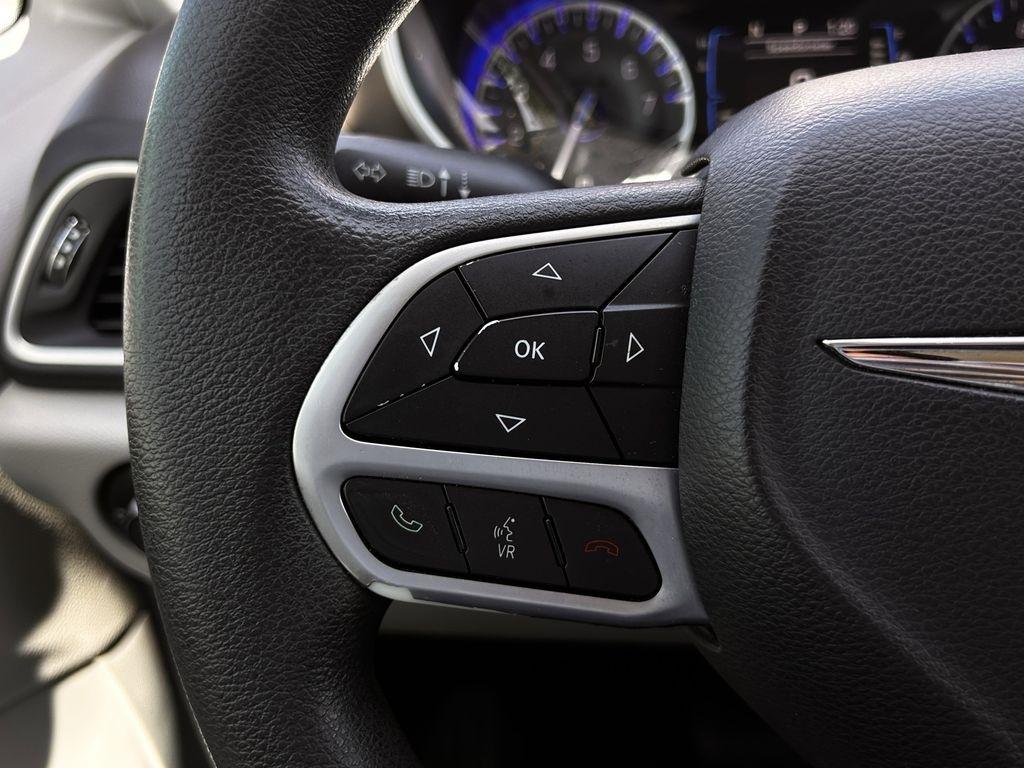 Chrysler Pacifica Touring 2017