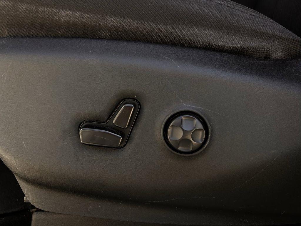 Chrysler Pacifica Touring 2017