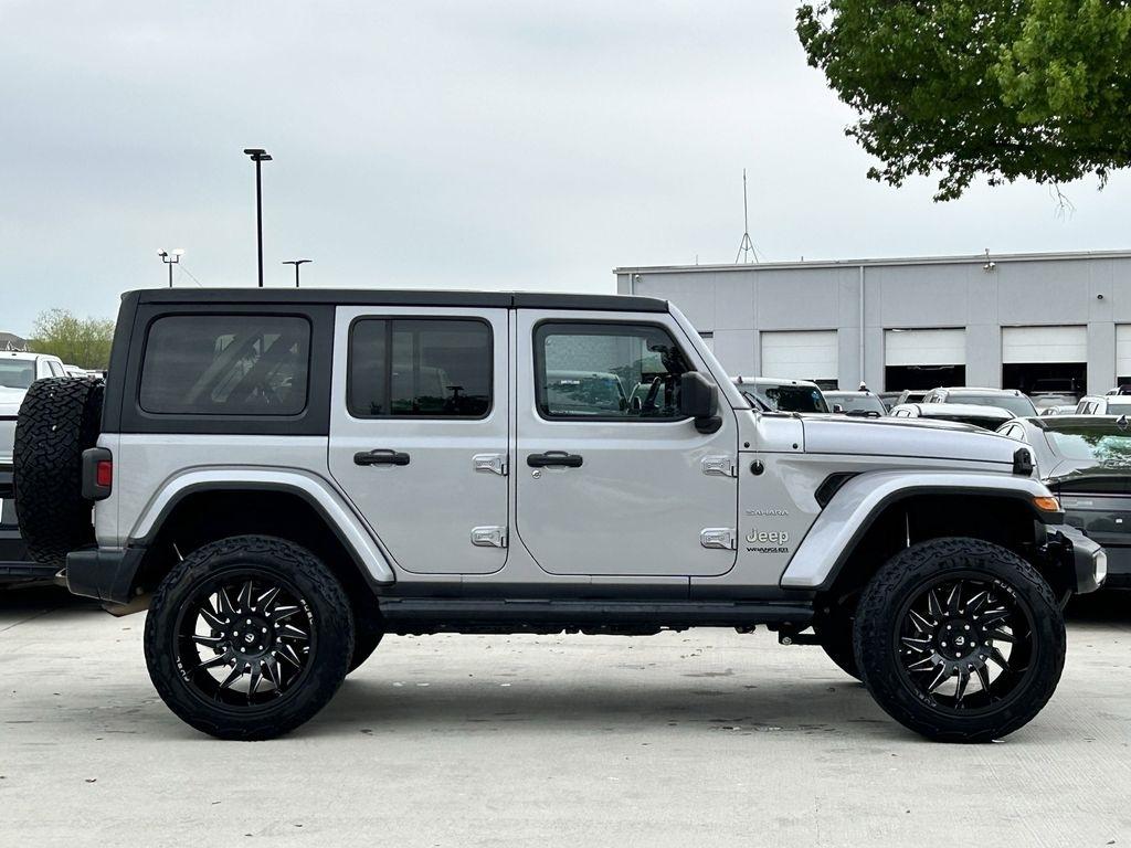 Jeep Wrangler Unlimited Sahara 2021