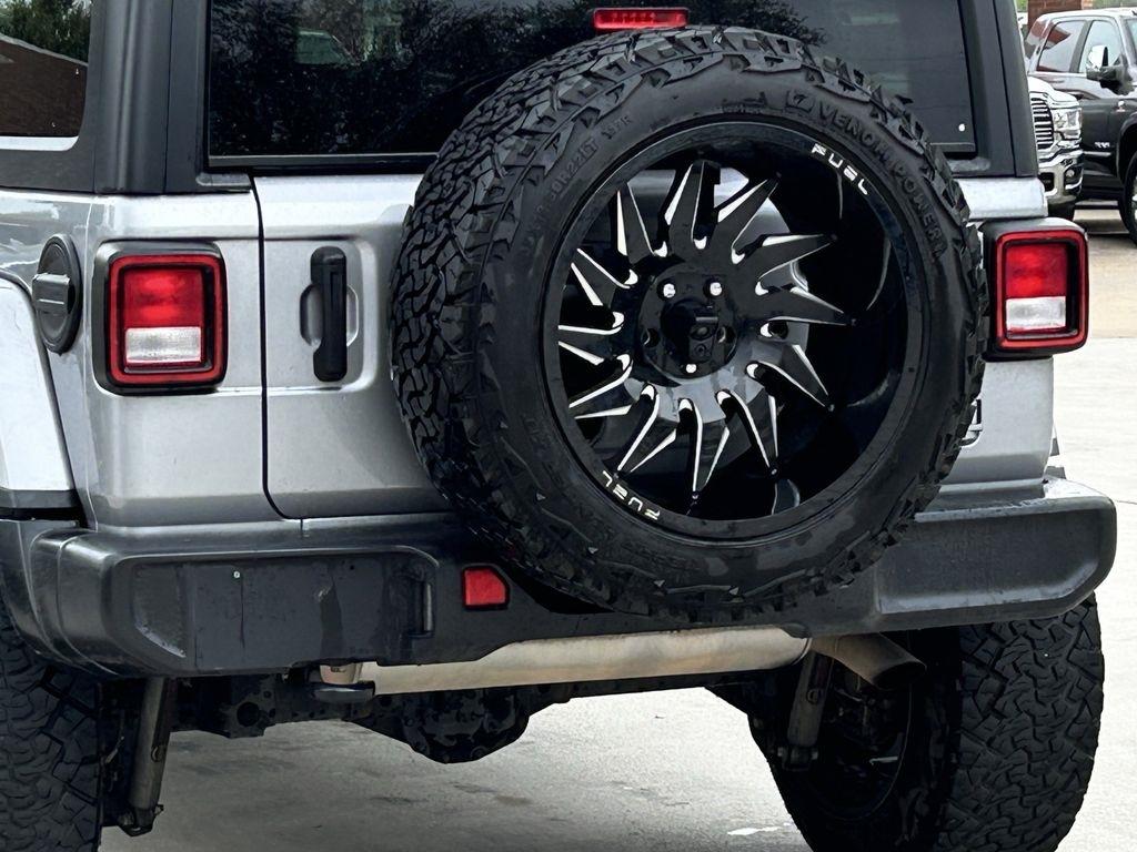 Jeep Wrangler Unlimited Sahara 2021