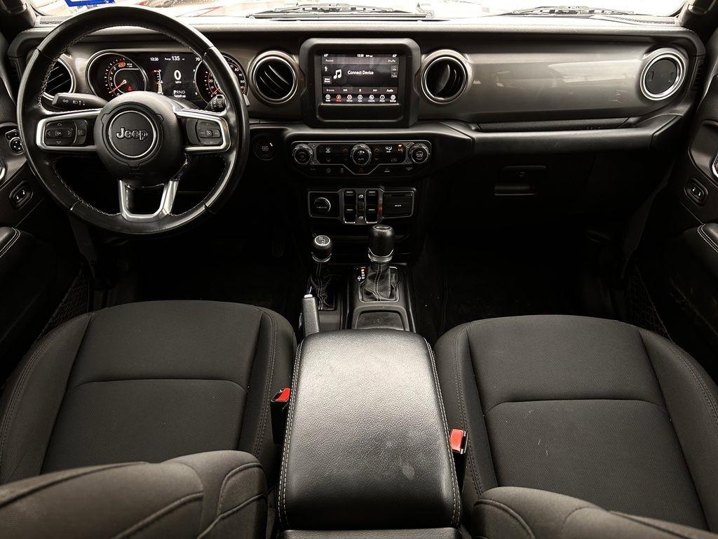 Jeep Wrangler Unlimited Sahara 2021