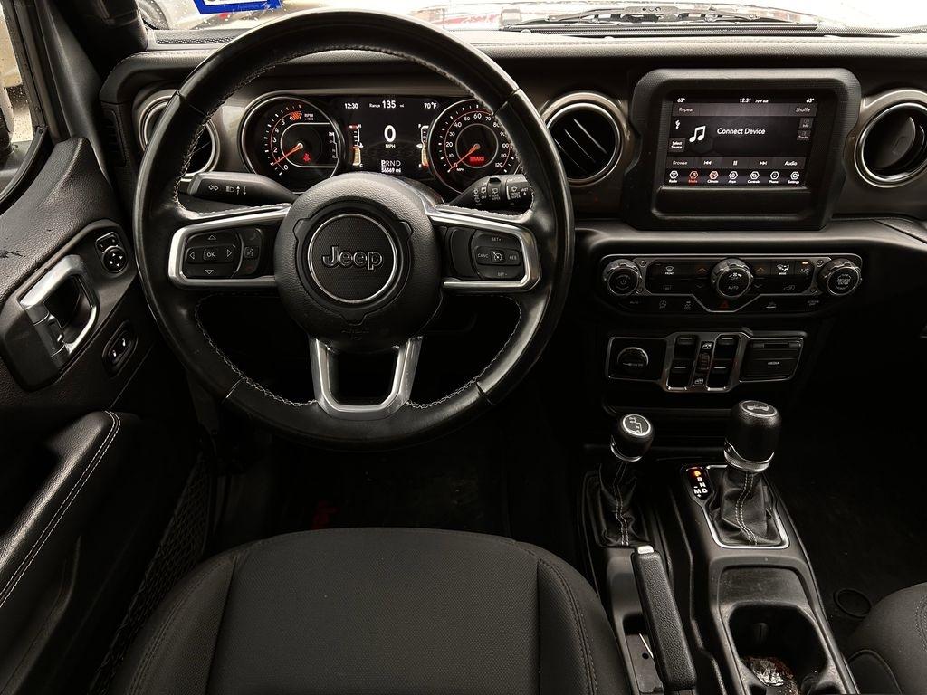 Jeep Wrangler Unlimited Sahara 2021