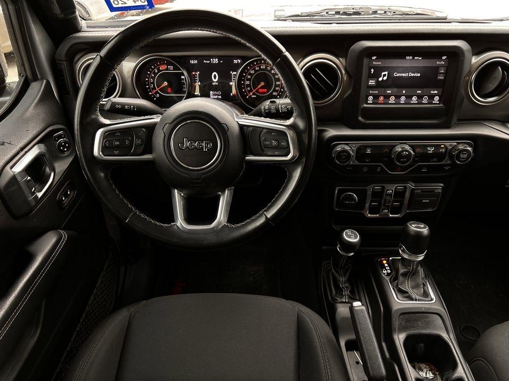 Jeep Wrangler Unlimited Sahara 2021