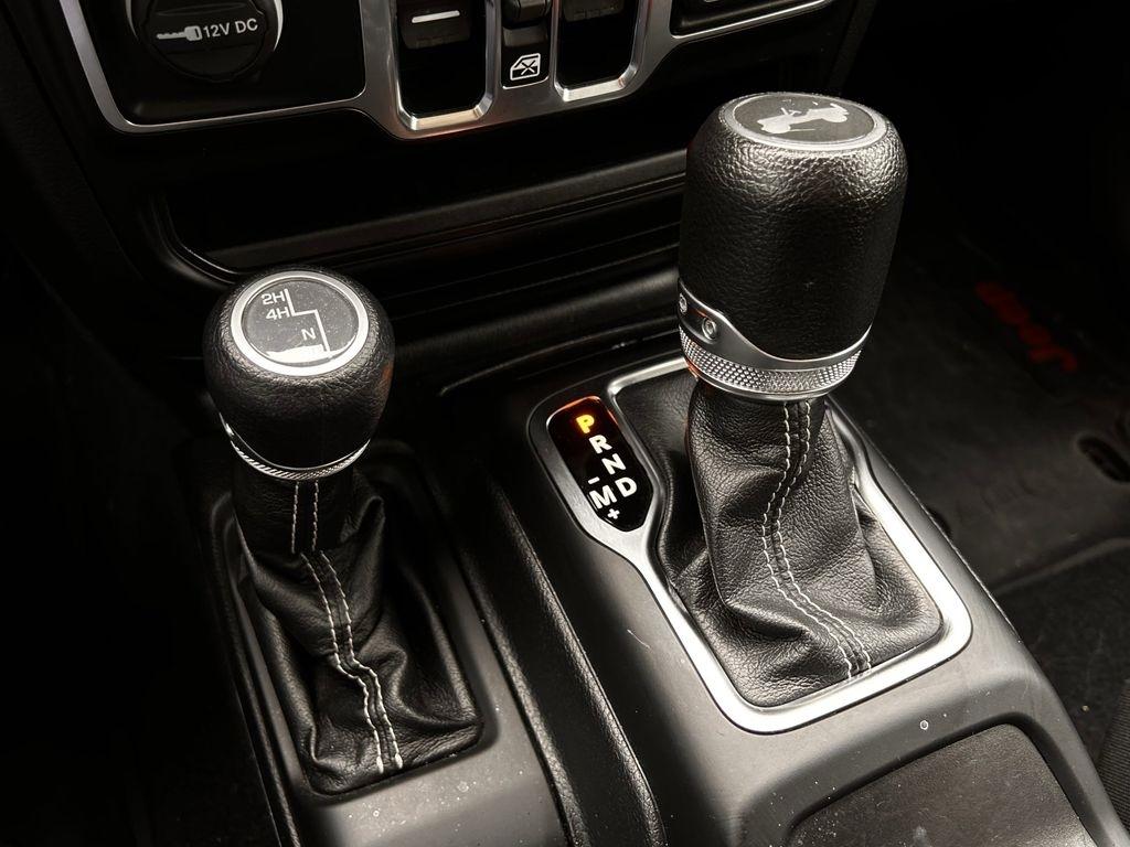 Jeep Wrangler Unlimited Sahara 2021