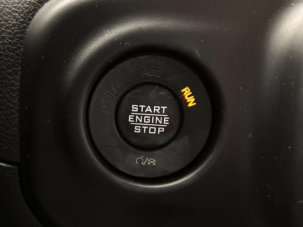 Jeep Wrangler Unlimited Sahara 2021