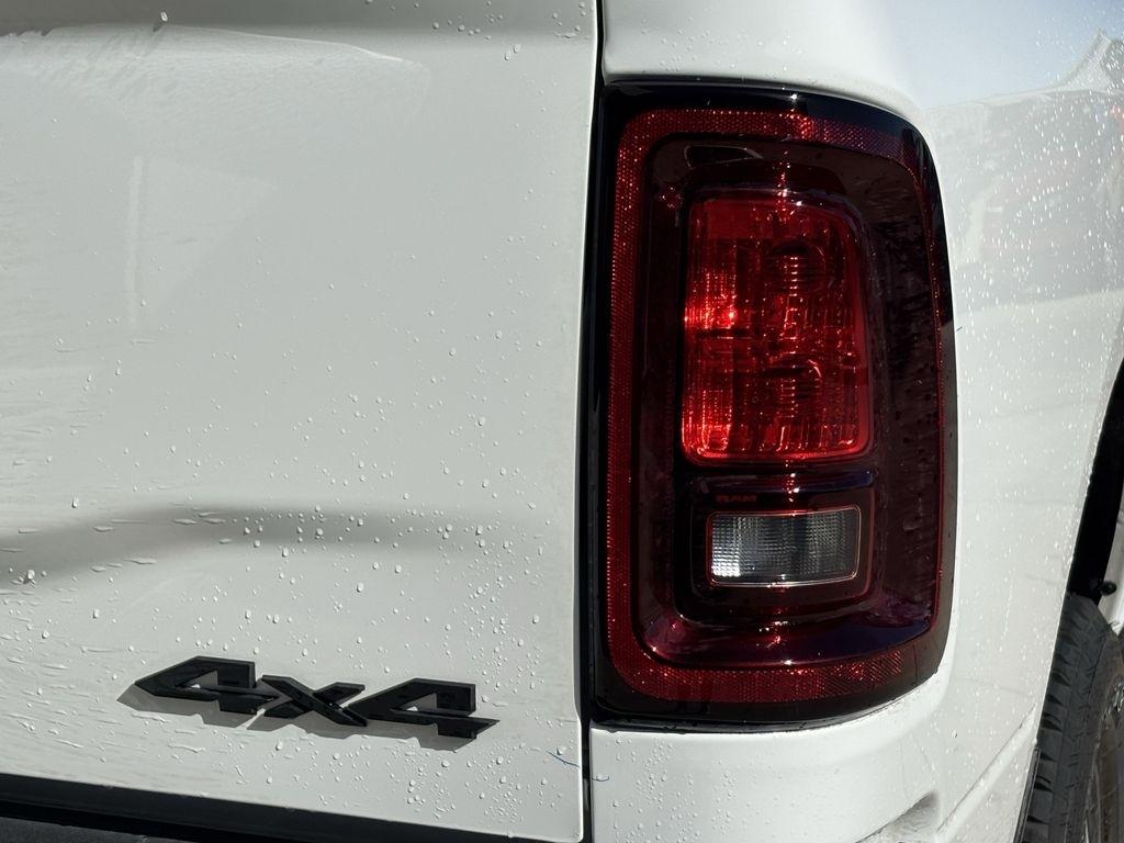 RAM 2500 Big Horn Crew Cab 4WD 2026