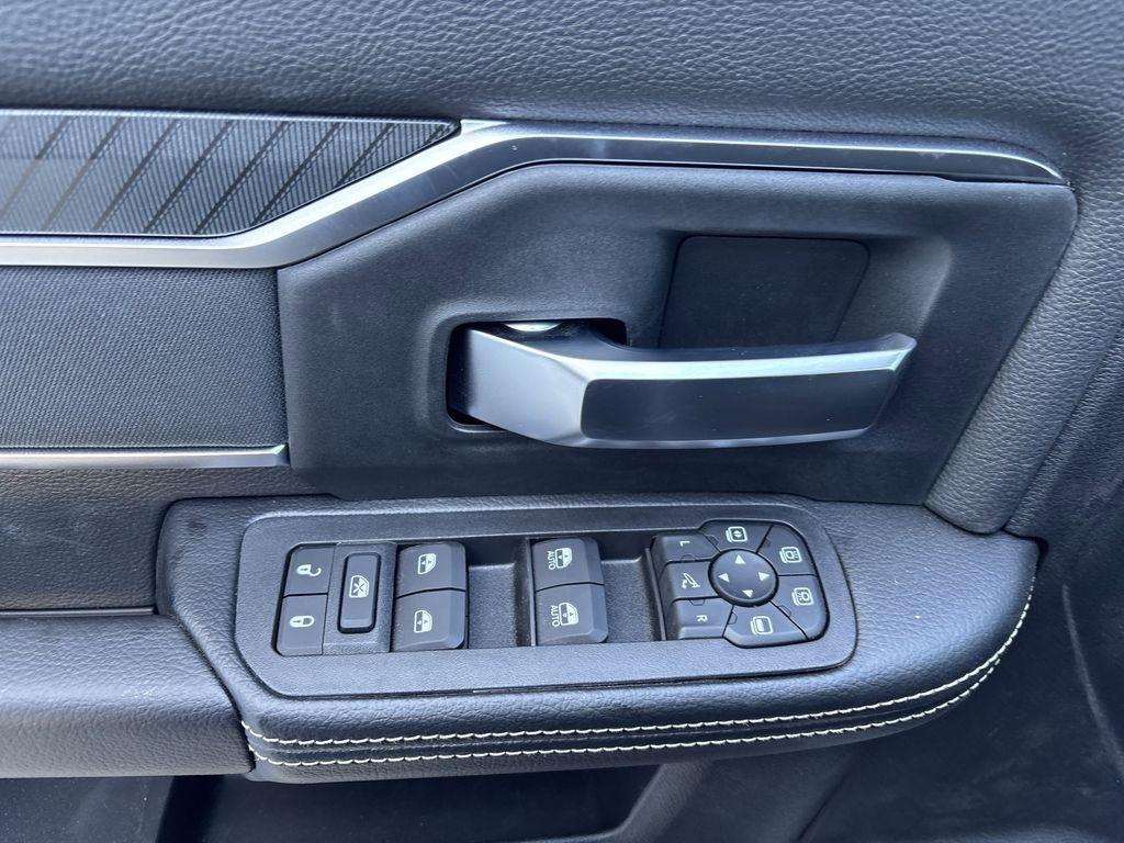 RAM 2500 Big Horn Crew Cab 4WD 2026