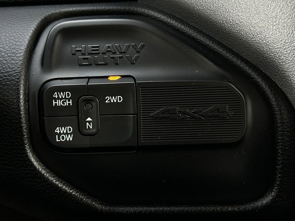 RAM 3500 Big Horn Crew Cab LWB 4WD DRW 2024
