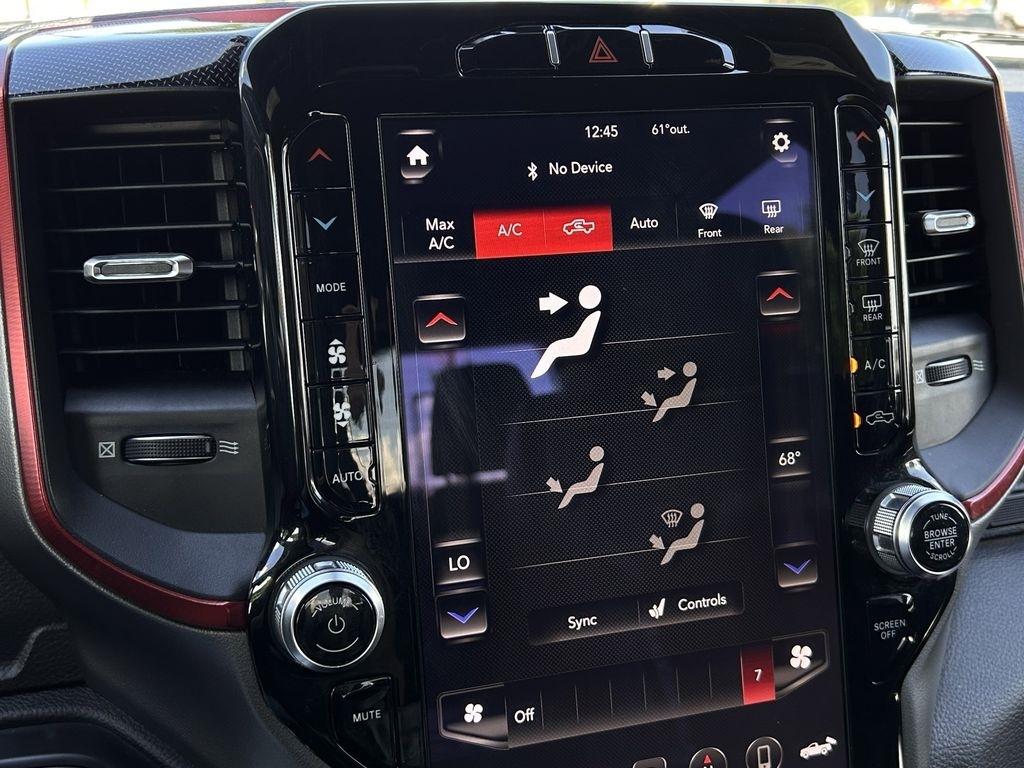 RAM 1500 Rebel Crew Cab SB 4WD 2019