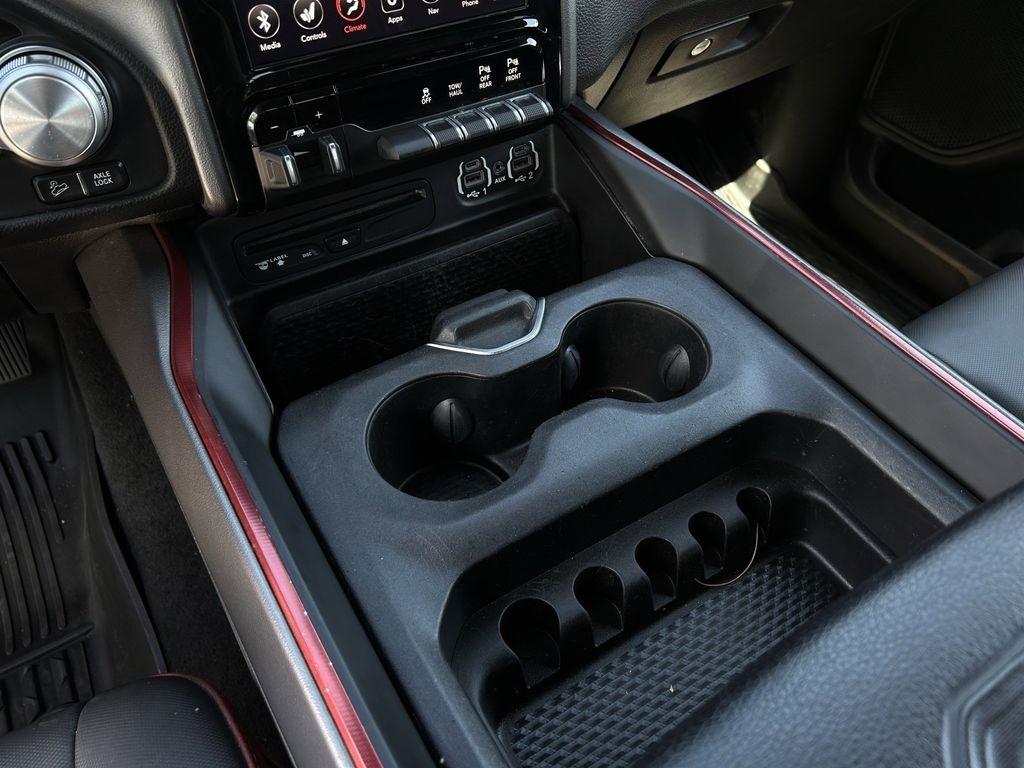 RAM 1500 Rebel Crew Cab SB 4WD 2019