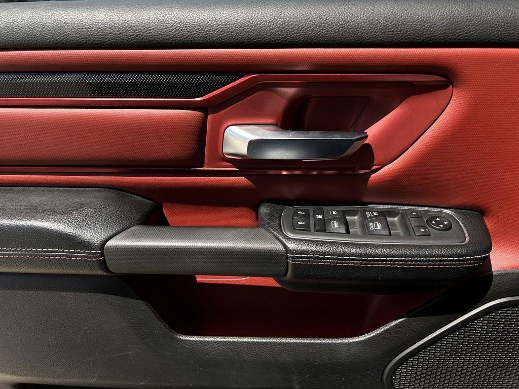 RAM 1500 Rebel Crew Cab SB 4WD 2019