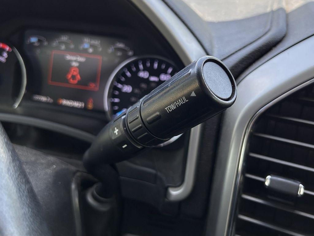 Ford F-250 SD Lariat Crew Cab 4WD 2019