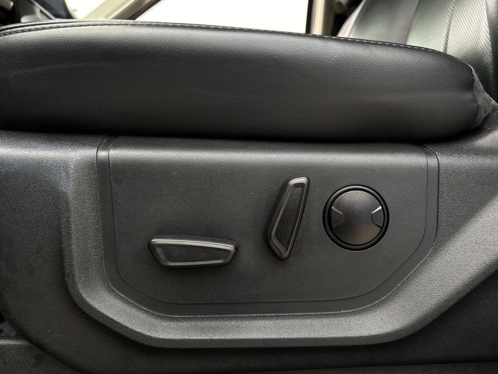 Ford Expedition MAX XLT 4WD 2024