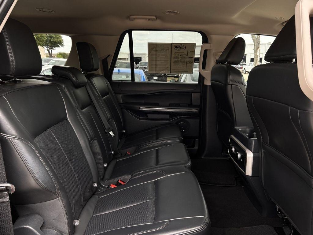 Ford Expedition MAX XLT 4WD 2024