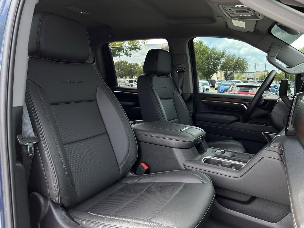 GMC Sierra 3500HD Denali Crew Cab 4WD 2025