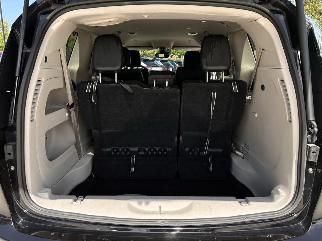 Chrysler Pacifica Touring L 2024