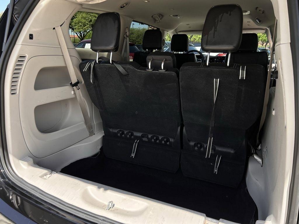 Chrysler Pacifica Touring L 2024