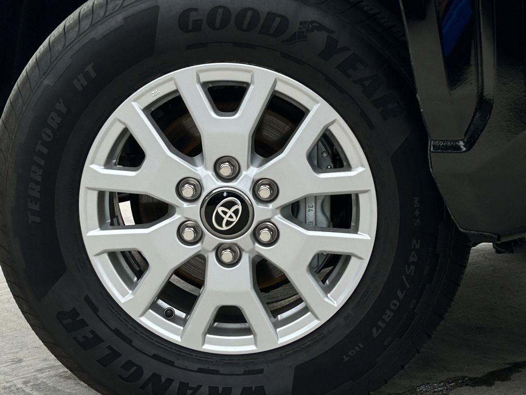 Toyota Tacoma TRD Sport Double Cab 4WD 2025