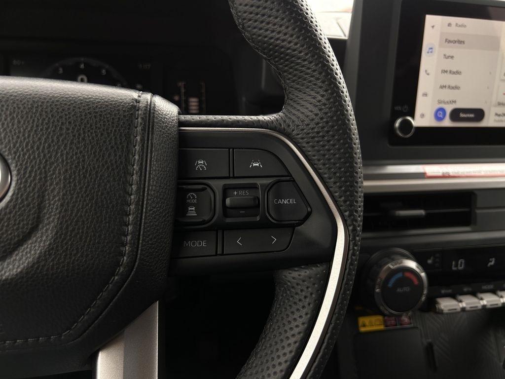 Toyota Tacoma TRD Sport Double Cab 4WD 2025