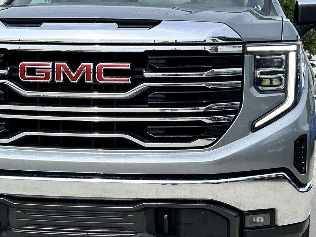 GMC Sierra 1500 SLT Crew Cab 4WD 2025