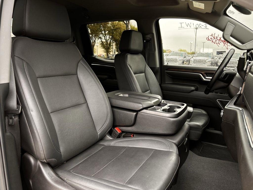 GMC Sierra 1500 SLT Crew Cab 2WD 2025