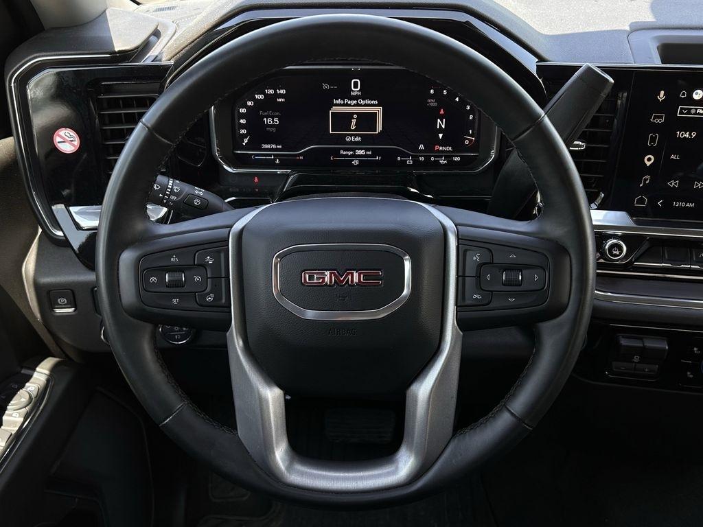 GMC Sierra 1500 SLT Crew Cab 2WD 2025