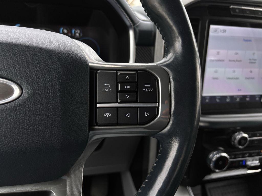 Ford F-150 Lariat SuperCrew 5.5-ft. Bed 4WD 2022