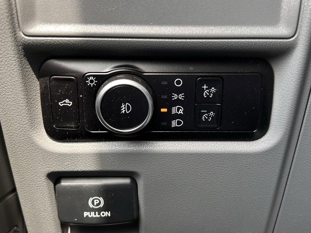 Ford F-150 XLT SuperCrew 5.5-ft. Bed 4WD 2023