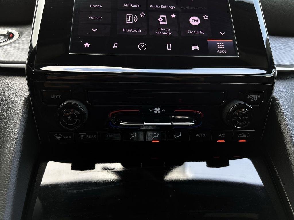 Jeep Grand Cherokee Laredo E 2WD 2025