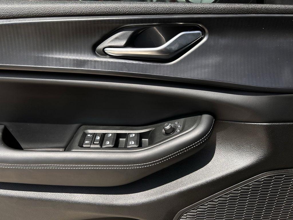 Jeep Grand Cherokee Laredo E 2WD 2025