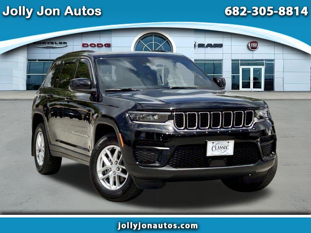 Jeep Grand Cherokee Laredo E 2WD 2025