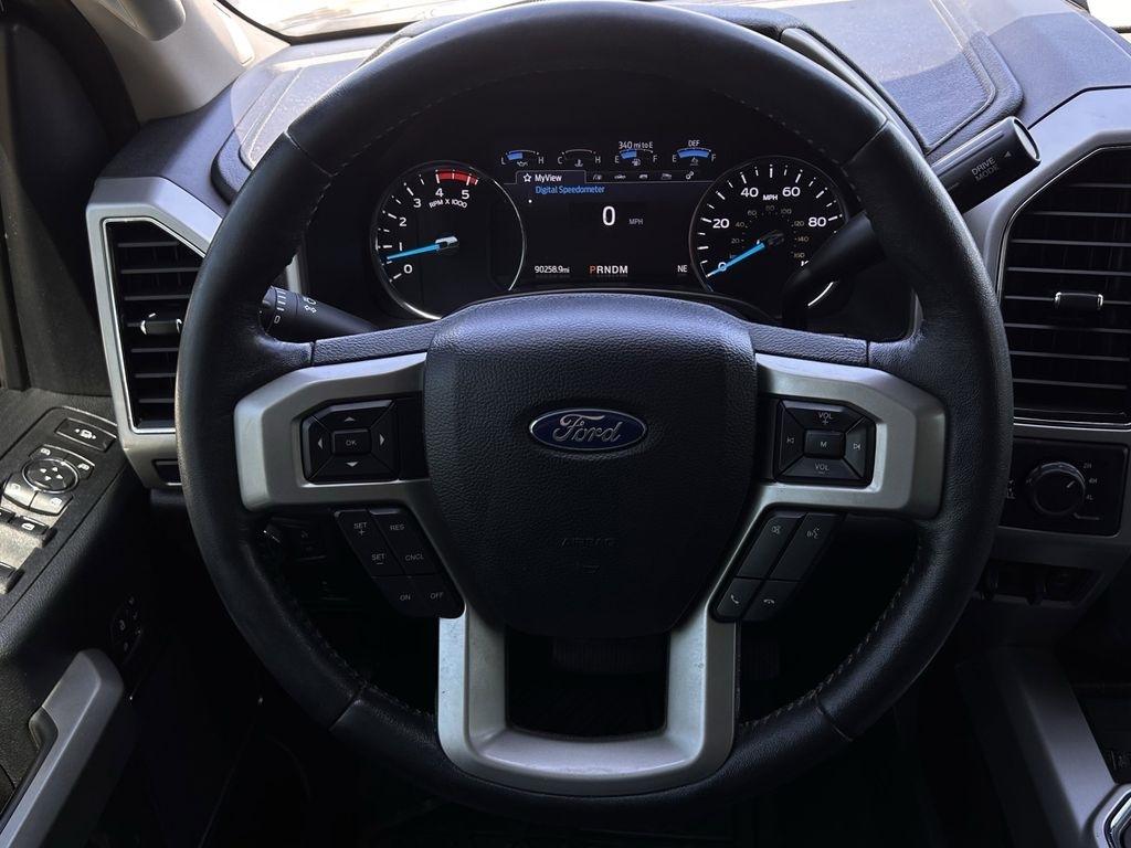 Ford F-250 SD Lariat Crew Cab 4WD 2020