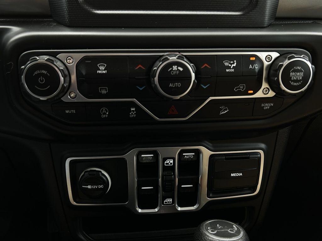 Jeep Wrangler Unlimited Sahara 2018