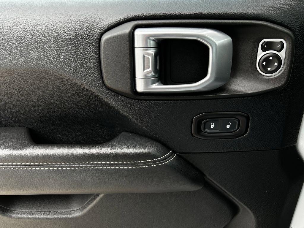 Jeep Wrangler Unlimited Sahara 2018