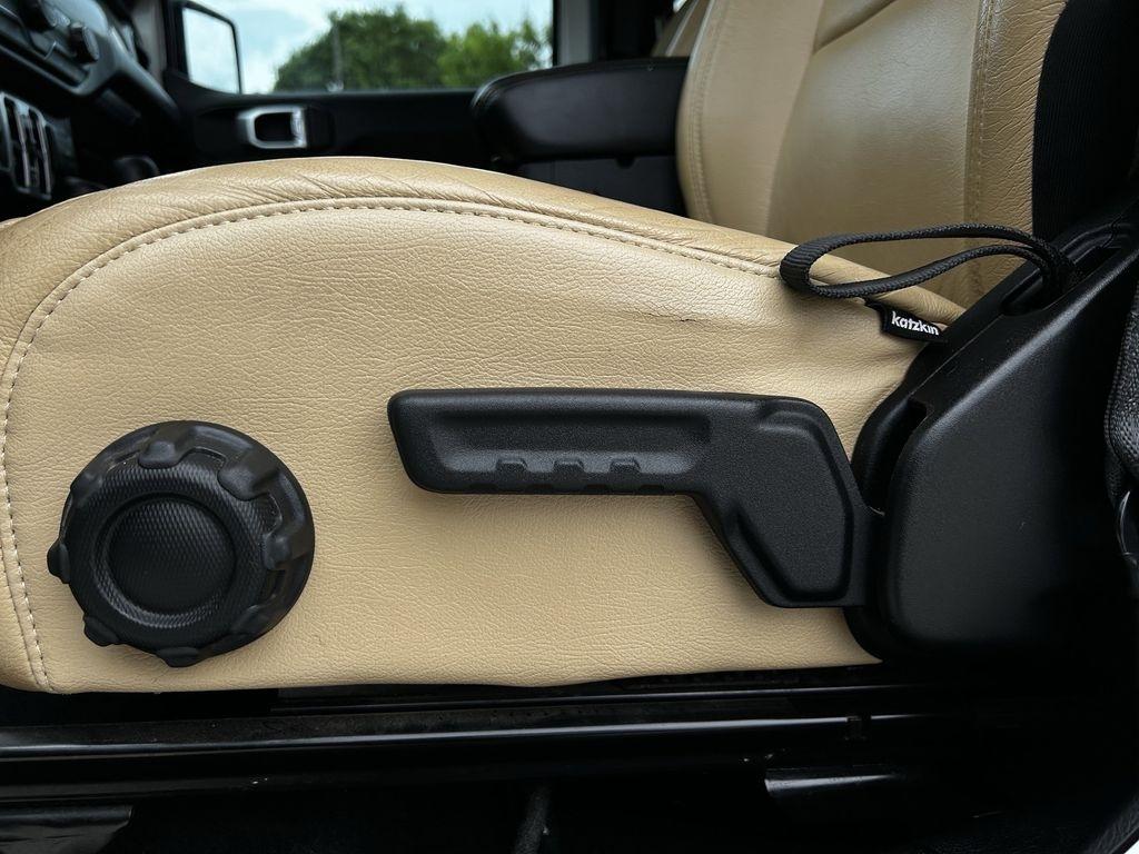 Jeep Wrangler Unlimited Sahara 2018