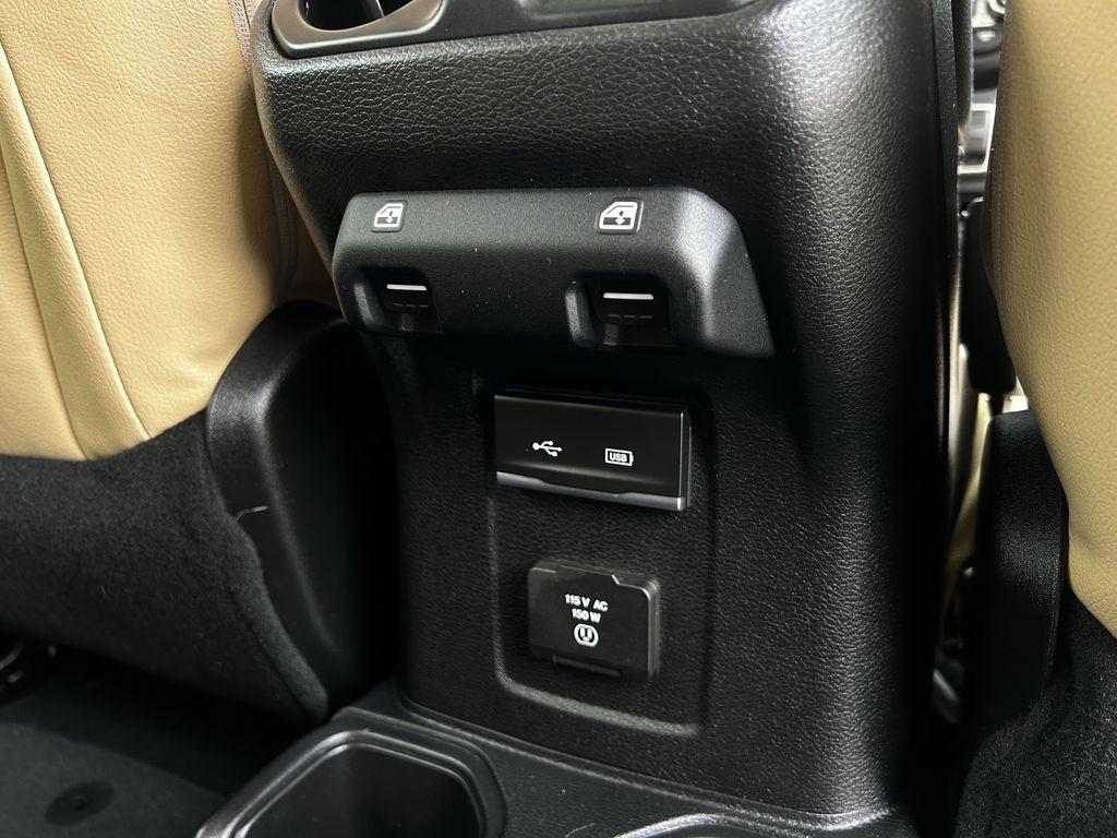 Jeep Wrangler Unlimited Sahara 2018