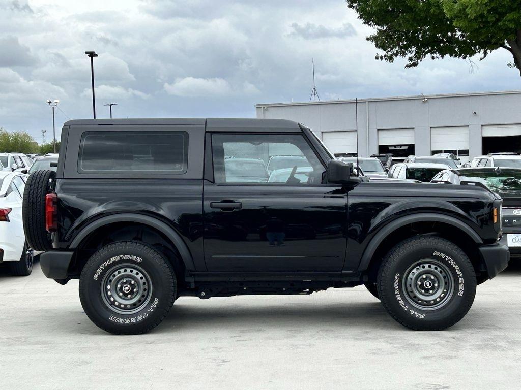 Ford Bronco Base 2-Door 2022