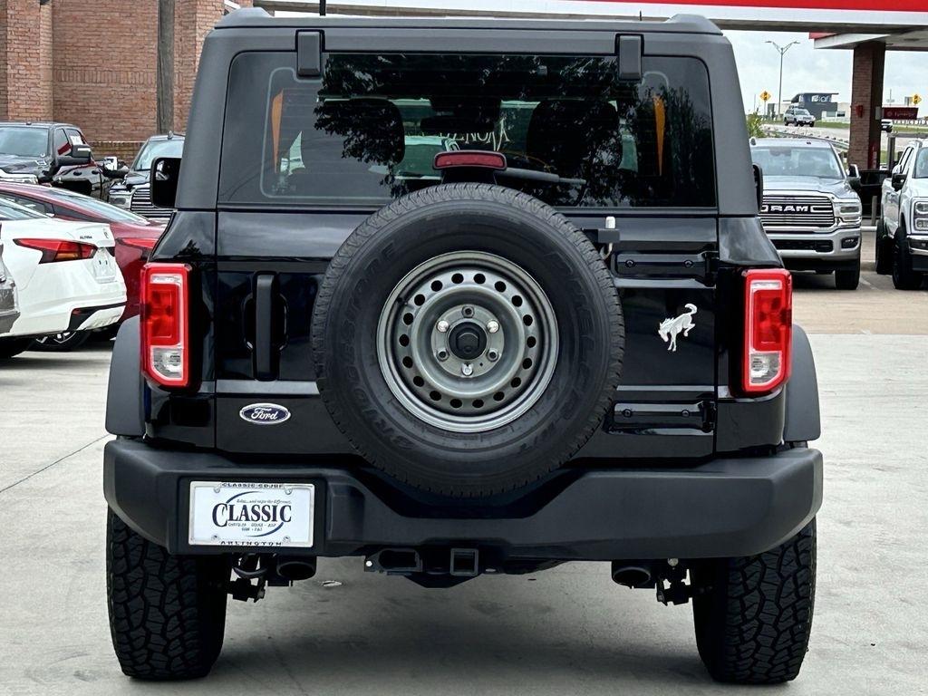 Ford Bronco Base 2-Door 2022