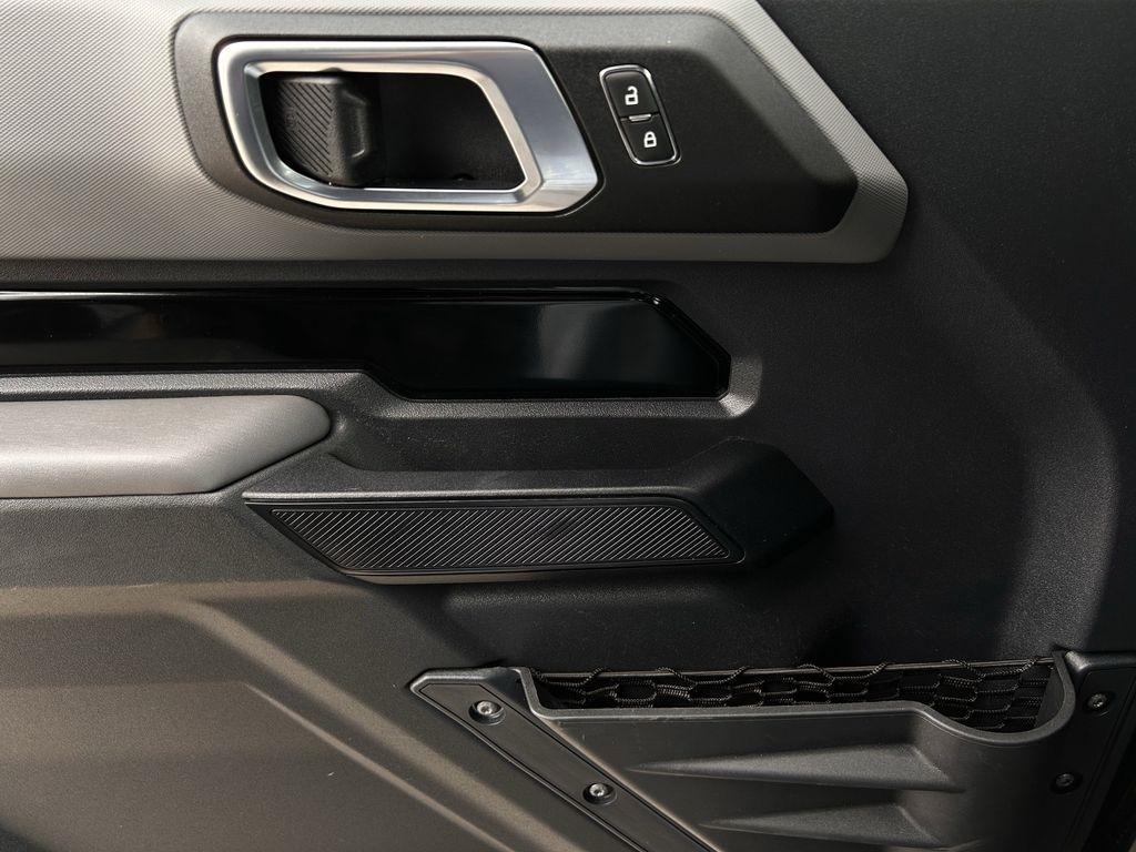 Ford Bronco Base 2-Door 2022