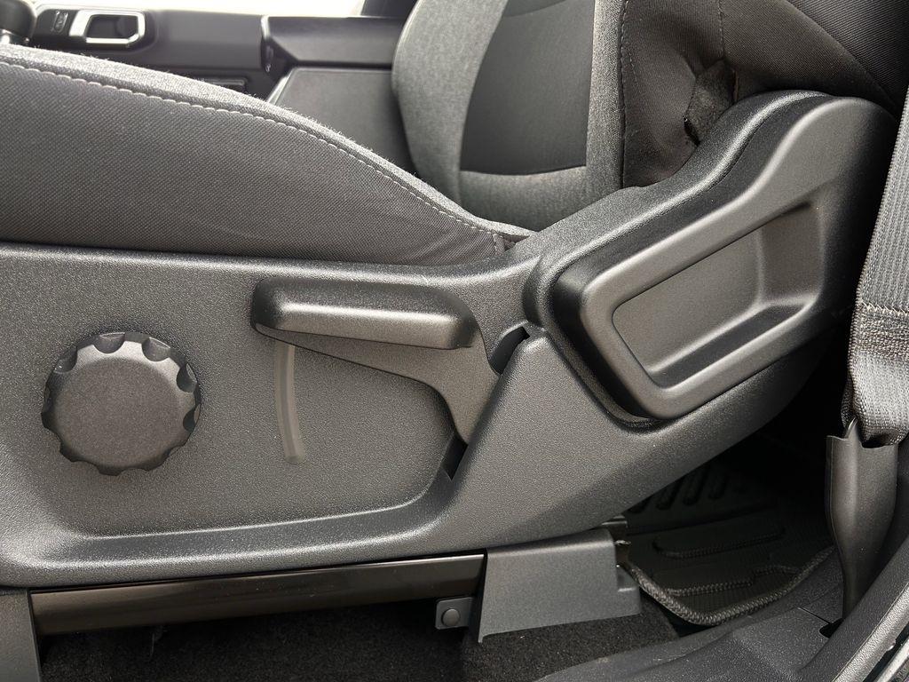 Ford Bronco Base 2-Door 2022