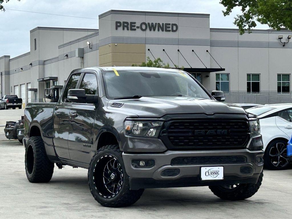 RAM 1500 Big Horn Quad Cab 2WD 2022