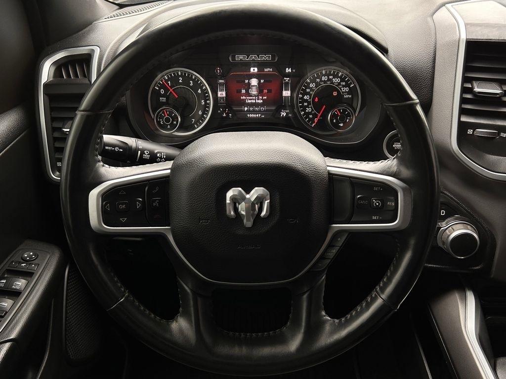 RAM 1500 Big Horn Quad Cab 2WD 2022