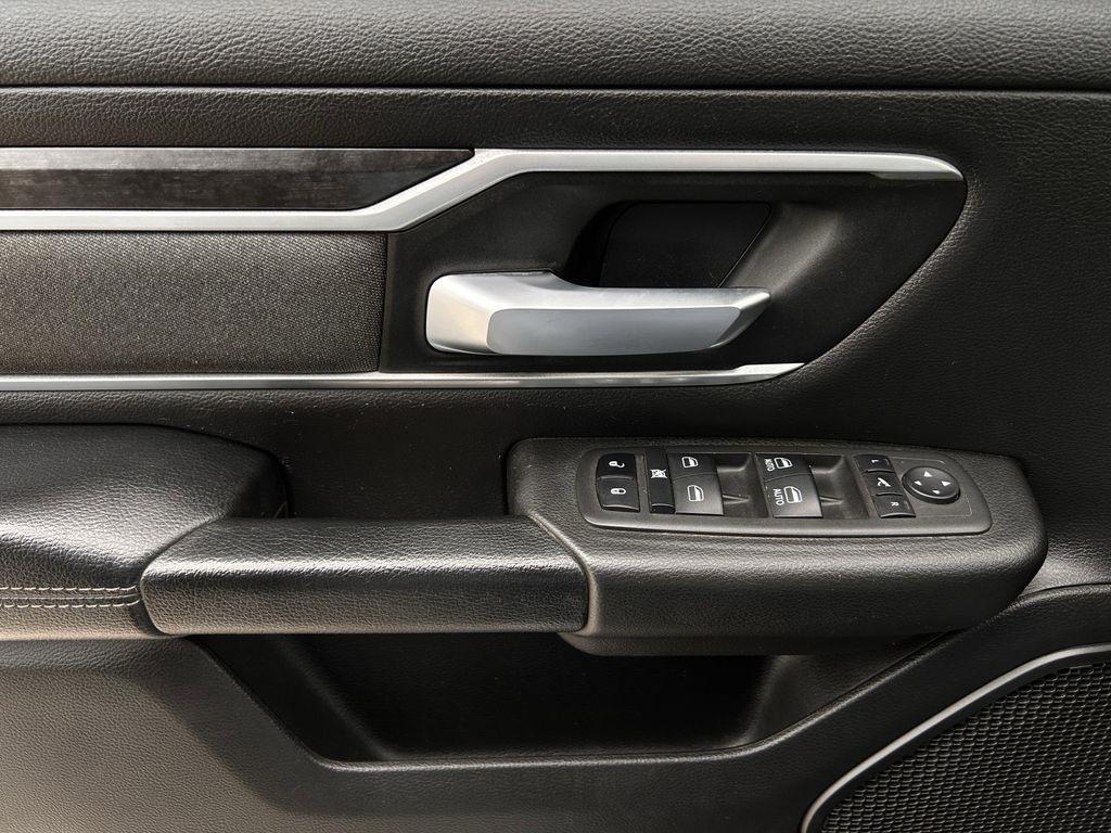 RAM 1500 Big Horn Quad Cab 2WD 2022