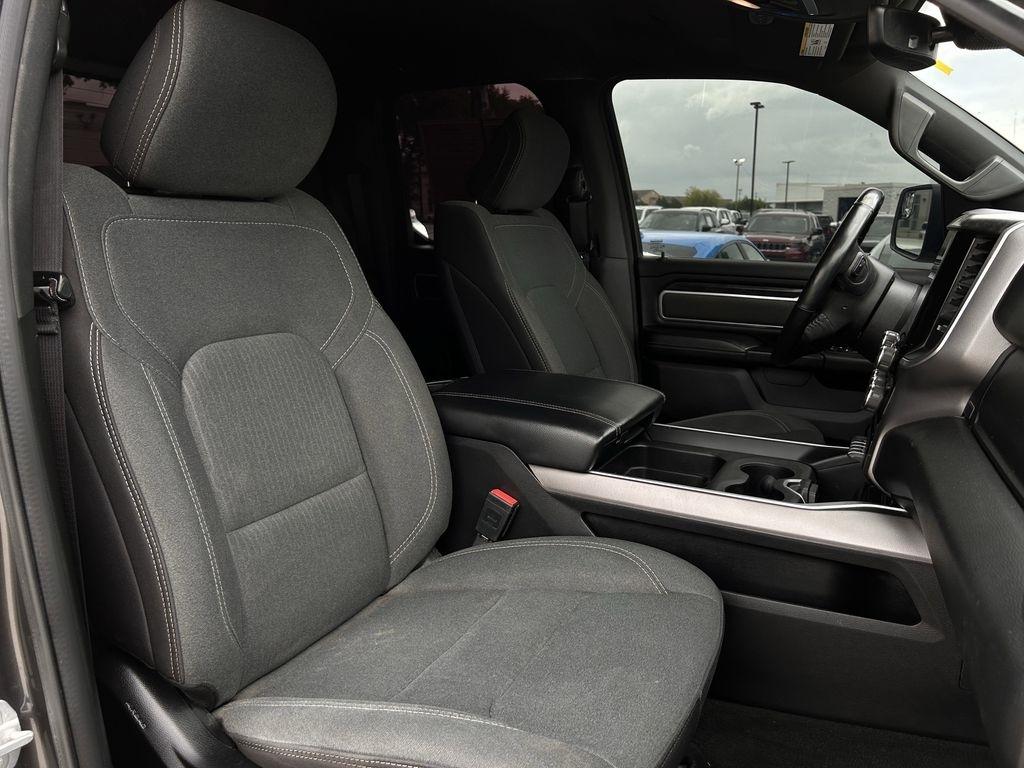 RAM 1500 Big Horn Quad Cab 2WD 2022