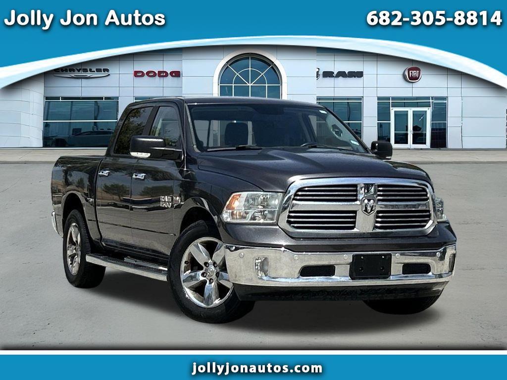 RAM 1500 SLT Crew Cab SWB 2WD 2016