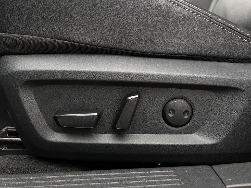 Nissan Rogue SL AWD 2026